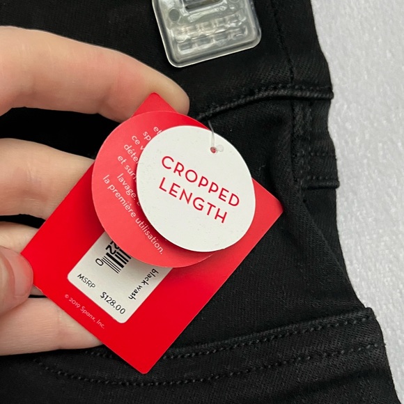 Spanx NWT Cropped Flare Jeans - Picture 7 of 7